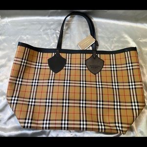 BRAND NEW- The Giant Reversible Bag